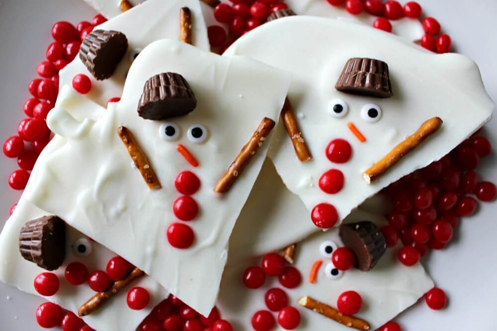 melted-snowman-chocolate-bark
